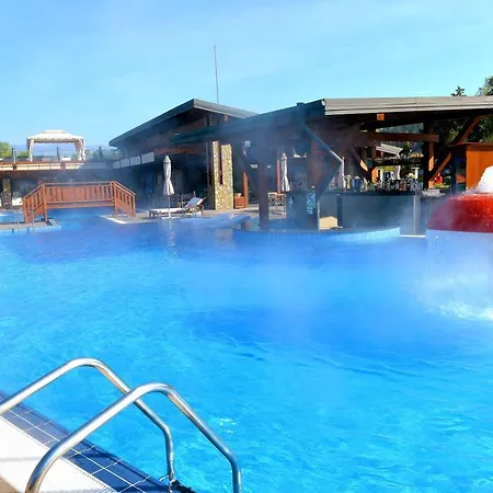 Private Regnum Resort *