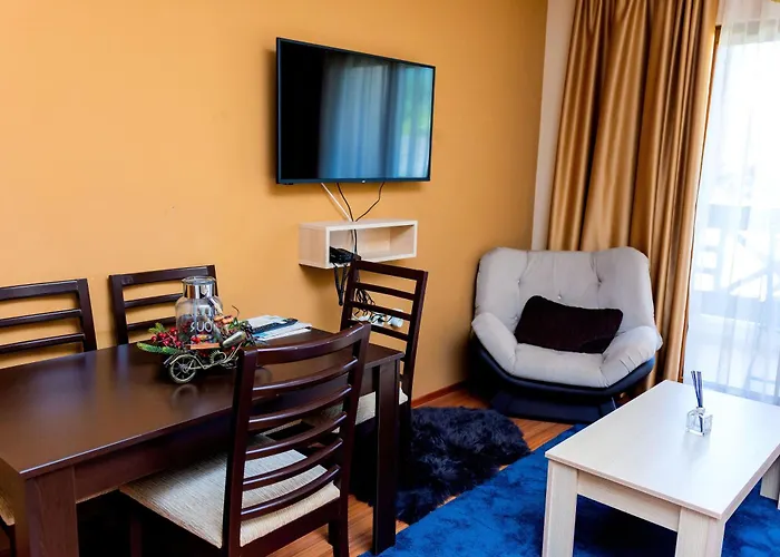 Private In A Five-star In Бансько