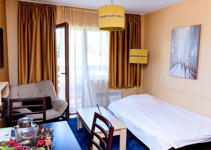 Private In A Five-star In * Бансько