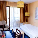 Private In A Five-star In * بانسكو