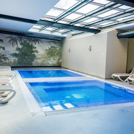 Здравен курорт Private In A Five-star In Банско